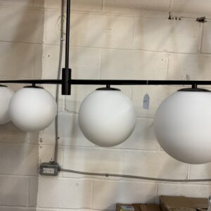 4 Globe Island Fixture