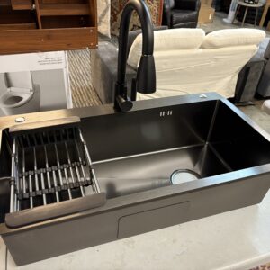 Modern 32in Drop in Sink with Pull Down Tap
