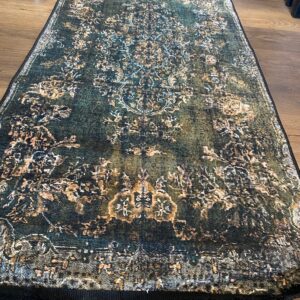 29x60" Dark Green with Black Fringe Runner