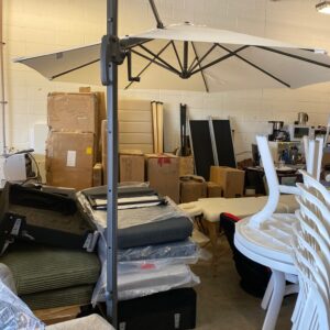 Canteliever Offset Umbrella in White. 9'6" wide