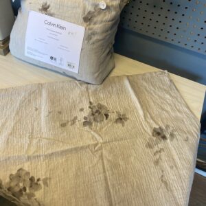 Calvin Klein 100% Cotton Queen Duvet Cover and Shams. Soft Floral Grey Tones