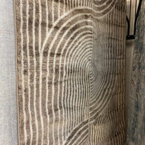 Fulton Collection 5x7 area rug in brown/ivory